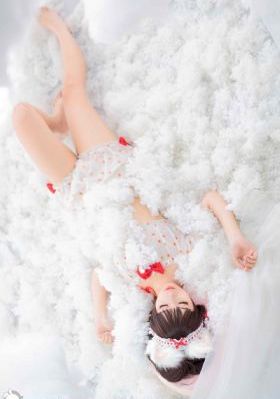 挺进领导美妇的雪臀_电影在线观看