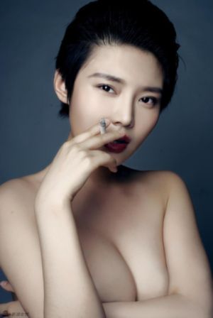 只摸1分钟也可以_720免费播放